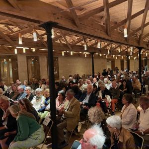 Estivales de Musique en Médoc- Public dans les chais